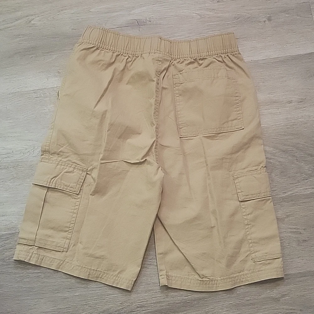 Childrens  place elastic waist cargo shorts 14